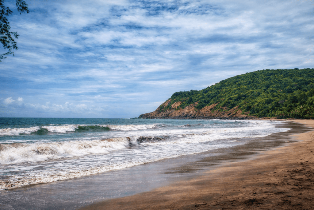 Discover the Top Beaches In Maharashtra for a Perfect Escape